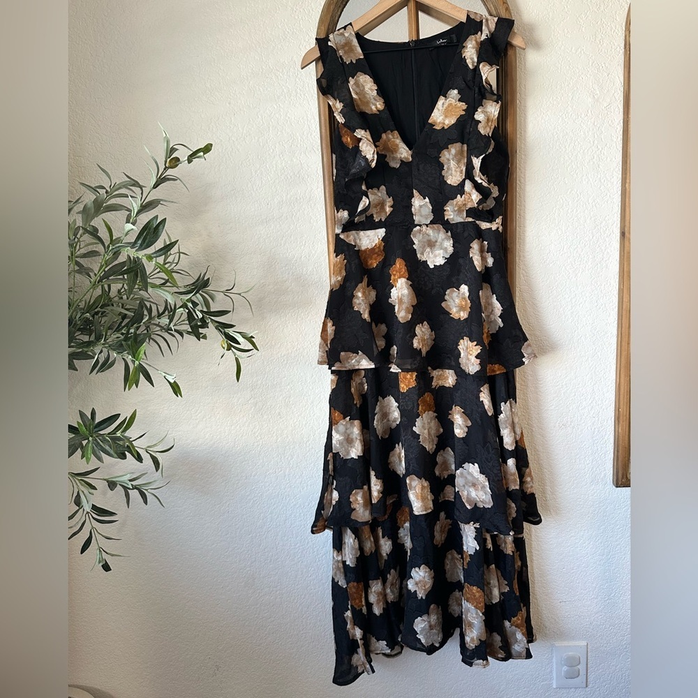 Lulus No Introductions Needed Black Burnout Floral Tiered Maxi Dress M Beautiful - Picture 2 of 9